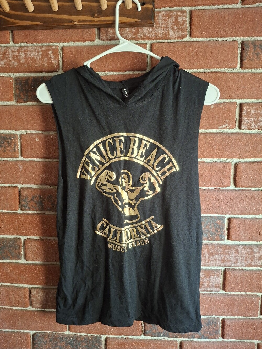 Venice Beach Gold Graphic Sleeveless Hoodie Tank
